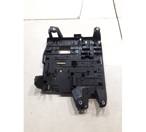 Кронштейн(крепление) блока управления задний левый