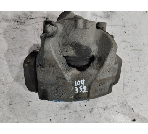 Суппорт(передний правый)