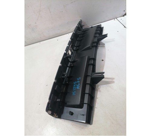 Обшивка панели багажника