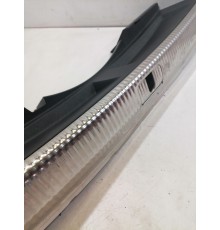 Обшивка панели багажника