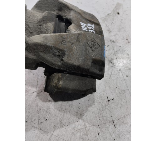 Суппорт(передний правый)