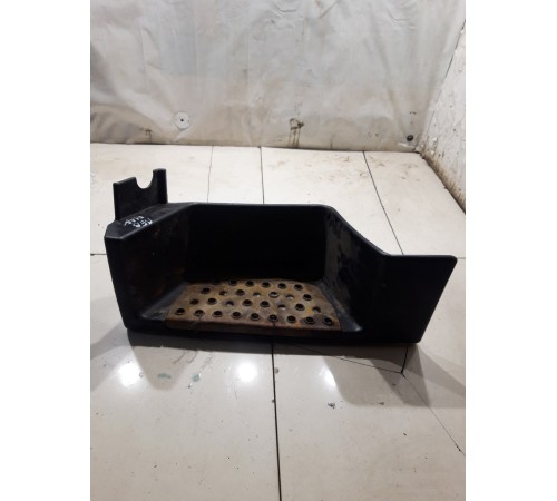 Подножка кабины левая