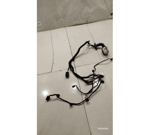 Электропроводка двери (передняя правая)
