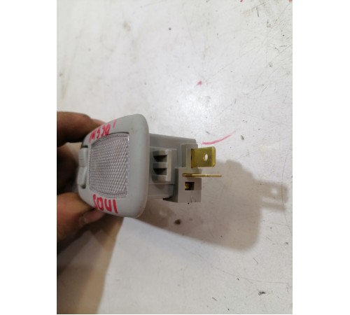 Плафон подсветки салона