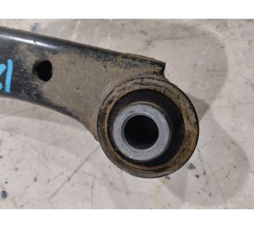 Рычаг задний левый