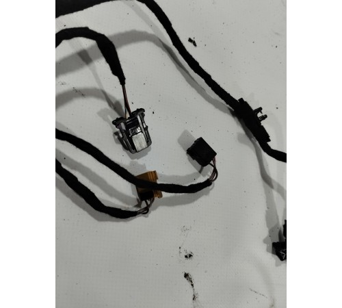 Электропроводка обшивки двери(задняя левая)