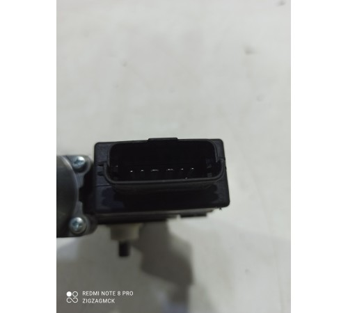 Моторчик стеклоподъемника (передний правый)