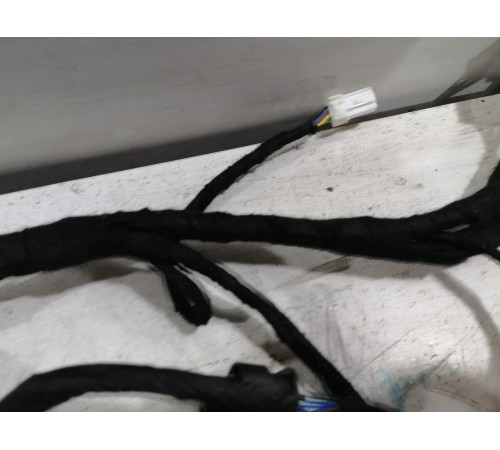 Электропроводка двери задняя левая