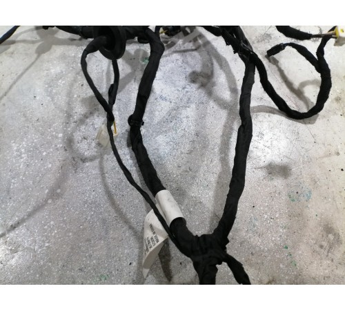 Электропроводка двери задняя левая