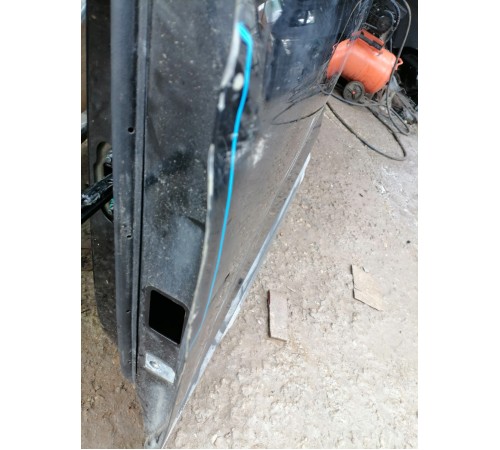 Дверь передняя левая