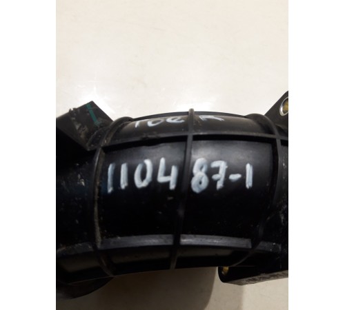 Патрубок воздушного фильтра