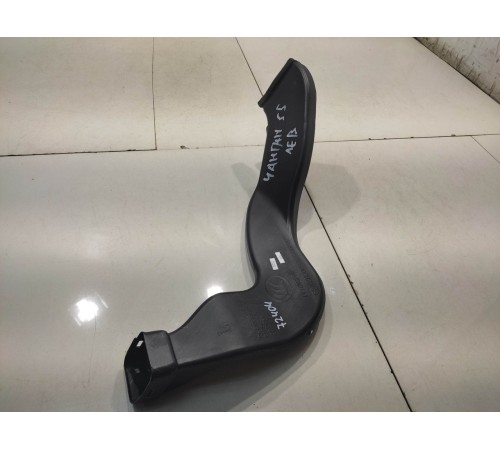 Воздуховод (левый)