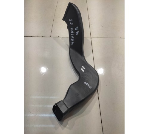 Воздуховод (левый)