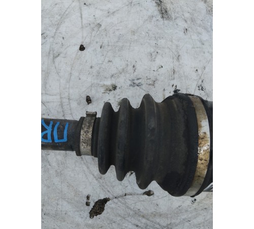 Привод (полуось) передний правый