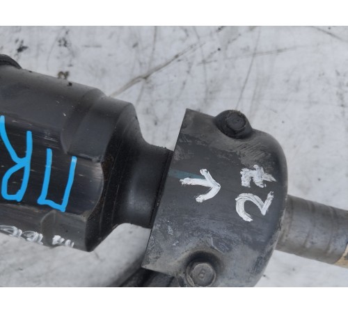 Привод (полуось) передний правый