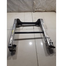 Кронштейн(крепление) сиденья передний правый