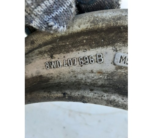 Рычаг подвески (передний правый нижний)