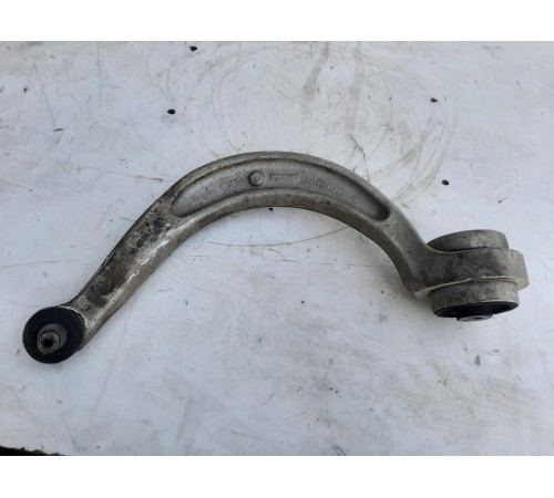 Рычаг подвески (передний правый нижний)