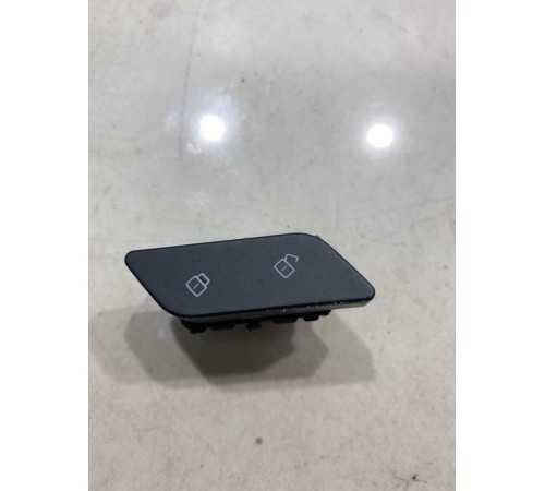 Кнопка центрального замка