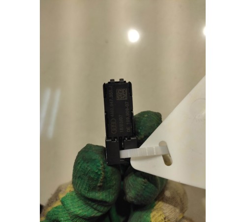 Модуль подсветки двери (задний левый)