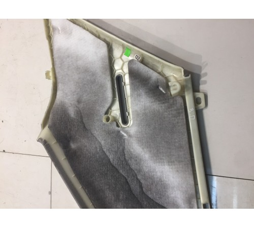 Обшивка стойки (задняя, правая)