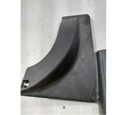 Накладка порога задняя левая внутренняя