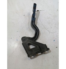 Петля капота правая