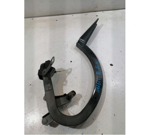 Петля крышки багажника правая