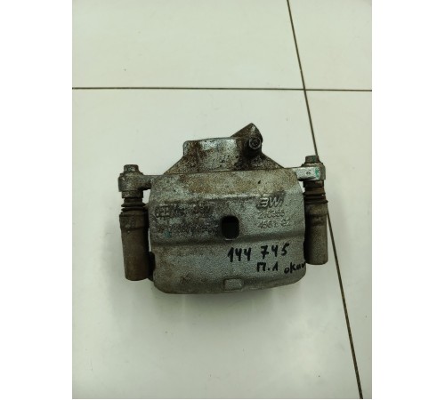 Суппорт передний левый