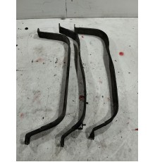 Комплект креплений топливного бака (3 шт.)