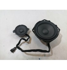 Динамик передний правый