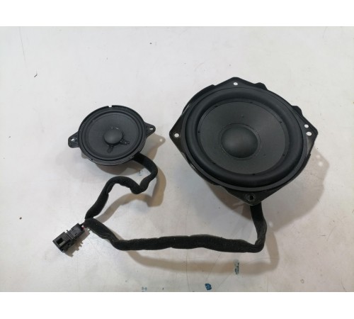 Динамик передний правый