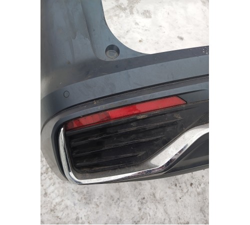 Бампер задний в сборе