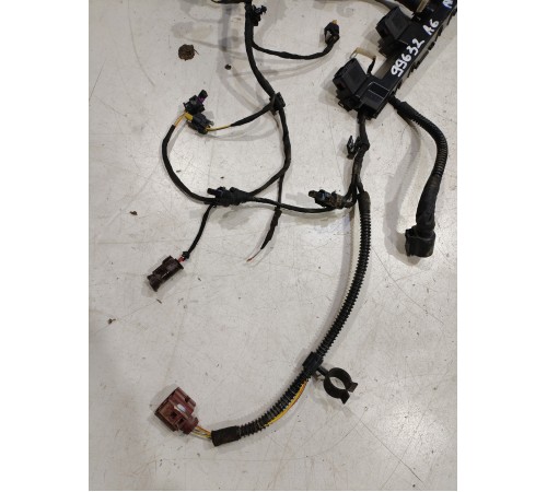 Электропроводка моторного отсека