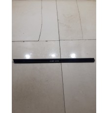 Уплотнитель стекла (задний левый внутренний)