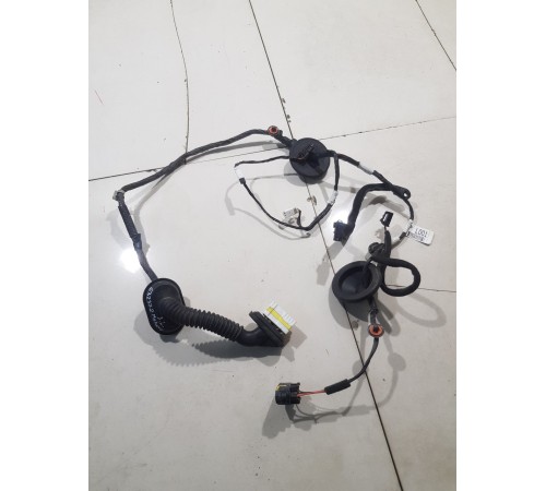 Электропроводка двери задняя левая