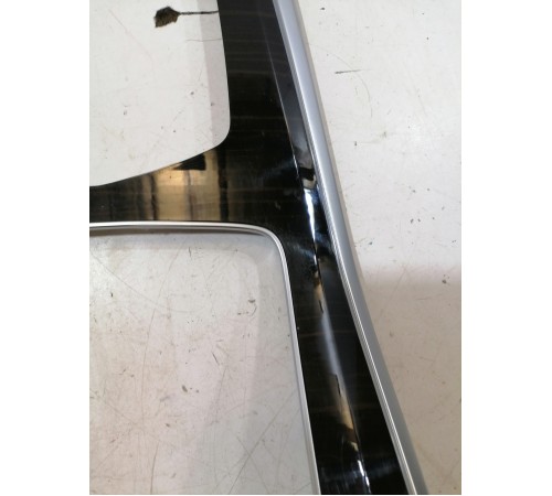 Декоративная накладка центральной консоли