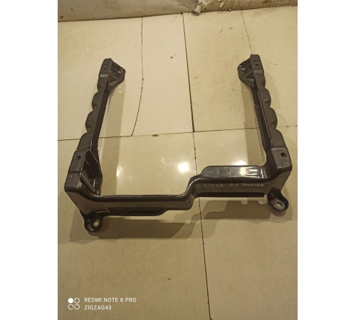 Кронштейн(крепление) кресла(передний левый)