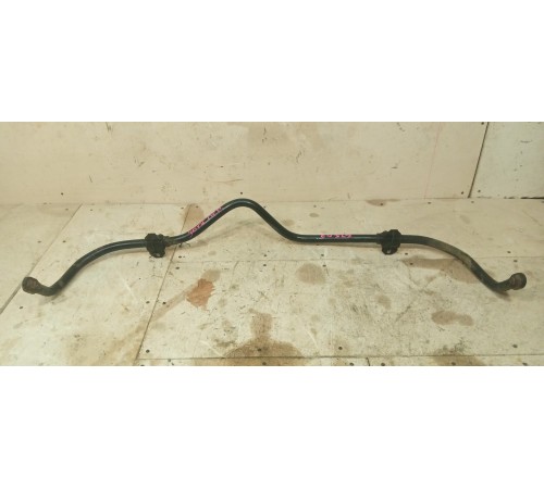 Стабилизатор передний