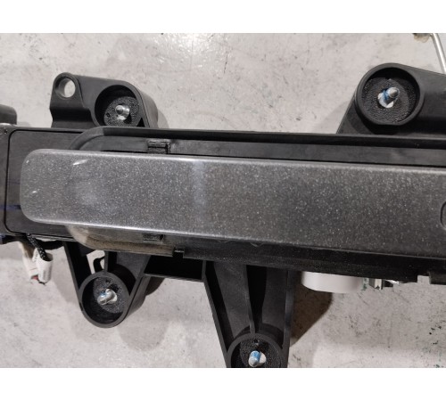 Ручка двери передняя левая внешняя