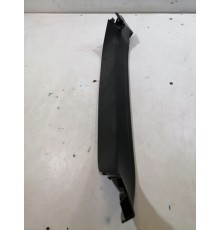 Обшивка двери багажника правая