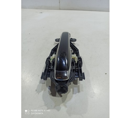 Ручка двери (задняя правая внешняя)