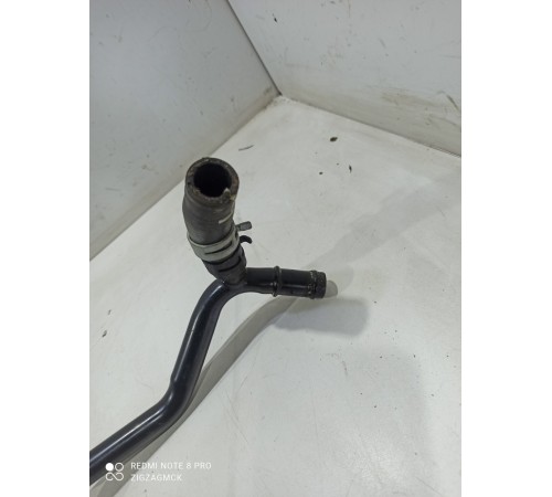 Патрубок вентиляции картерных газов