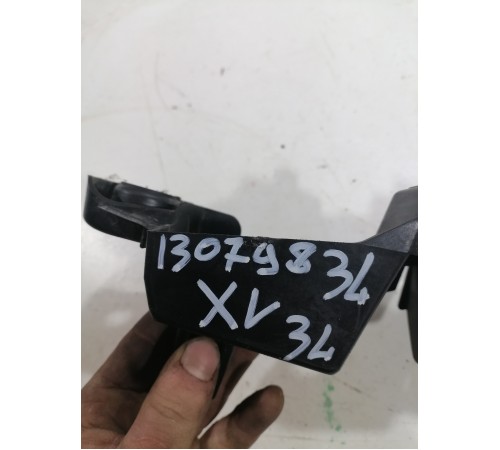 Кронштейн бампера задний левый 