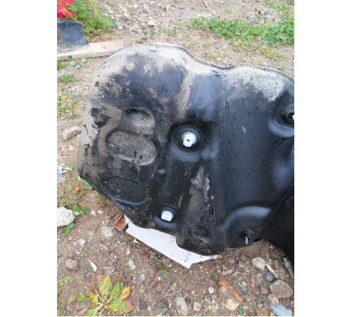 Бак топливный