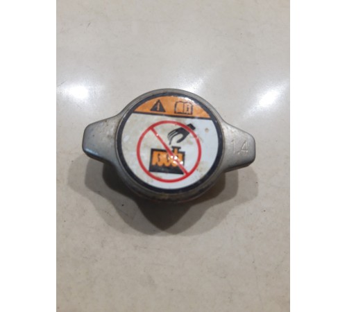 Крышка радиатора отопителя