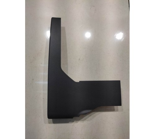 Накладка торпеды (правая)