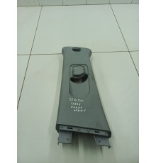 Обшивка центральной стойки левая верхняя 