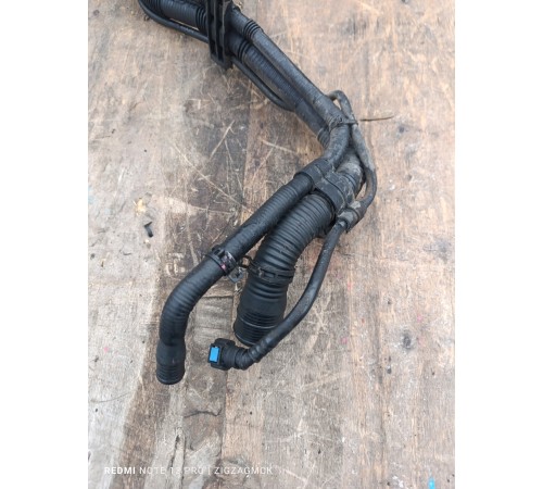 Горловина топливного бака