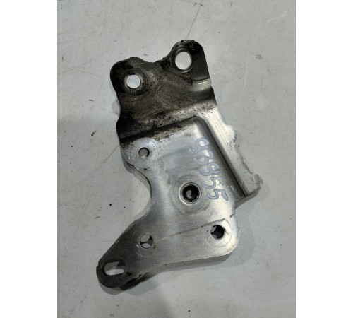 Кронштейн(крепление) кузова